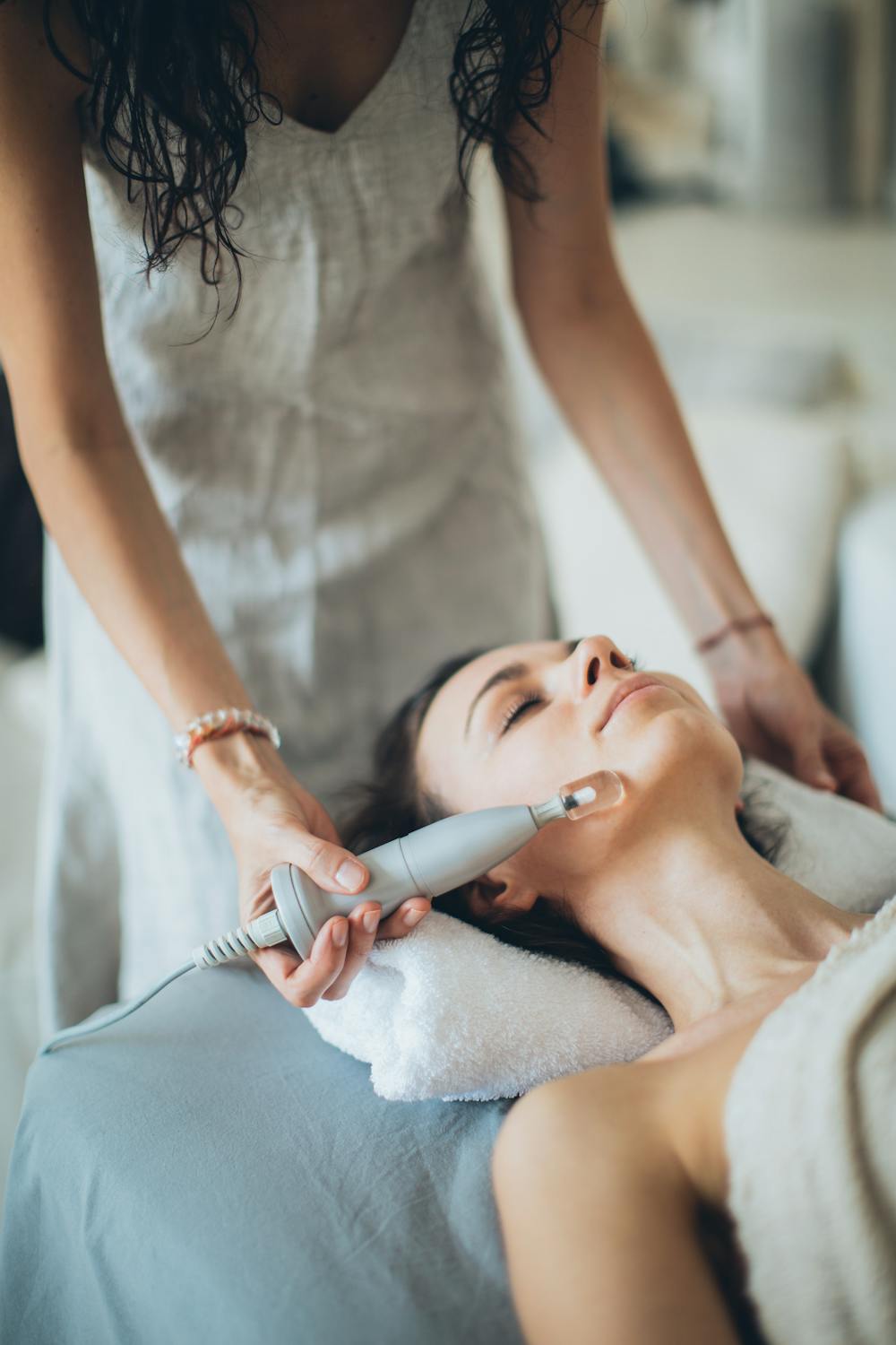 Laser hair removal treatment for all skin types